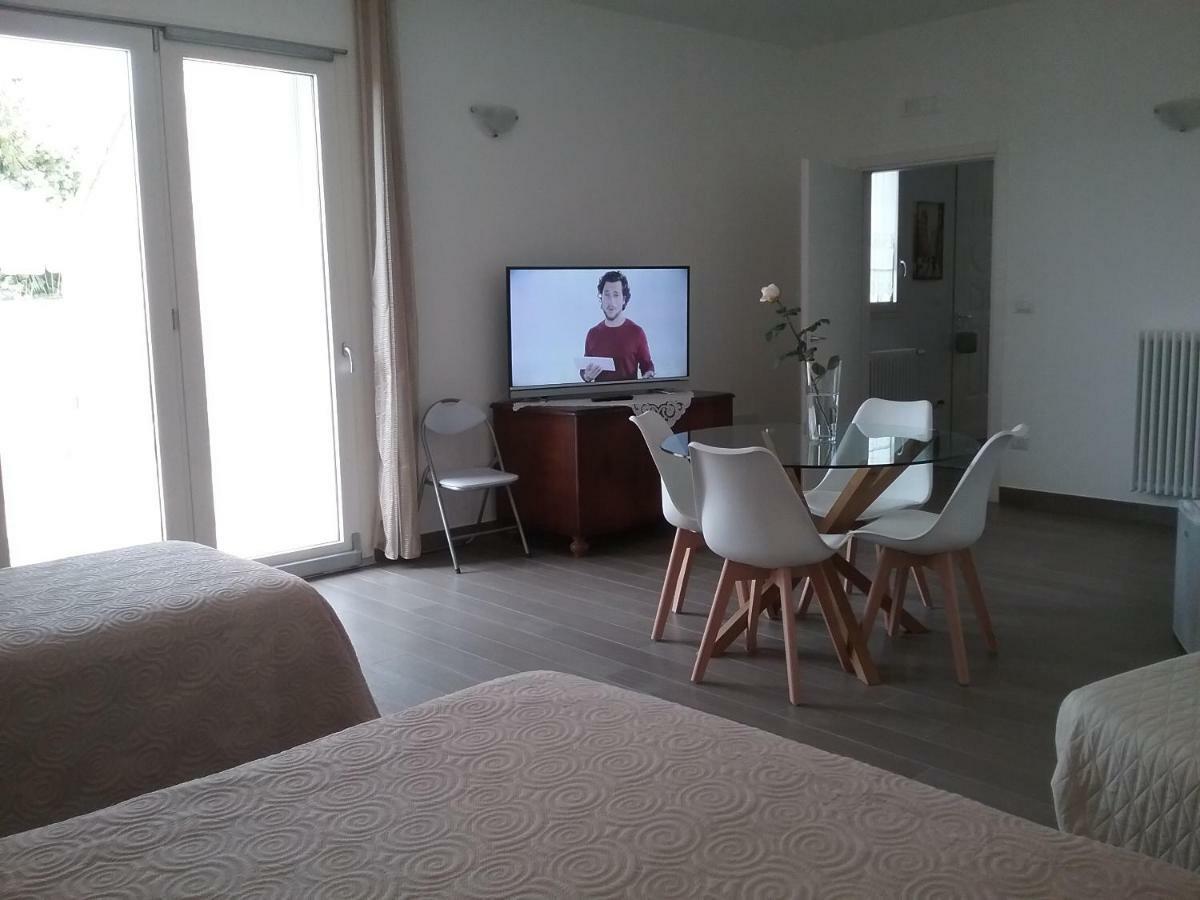 Li Curti B&B Melissano Eksteriør billede